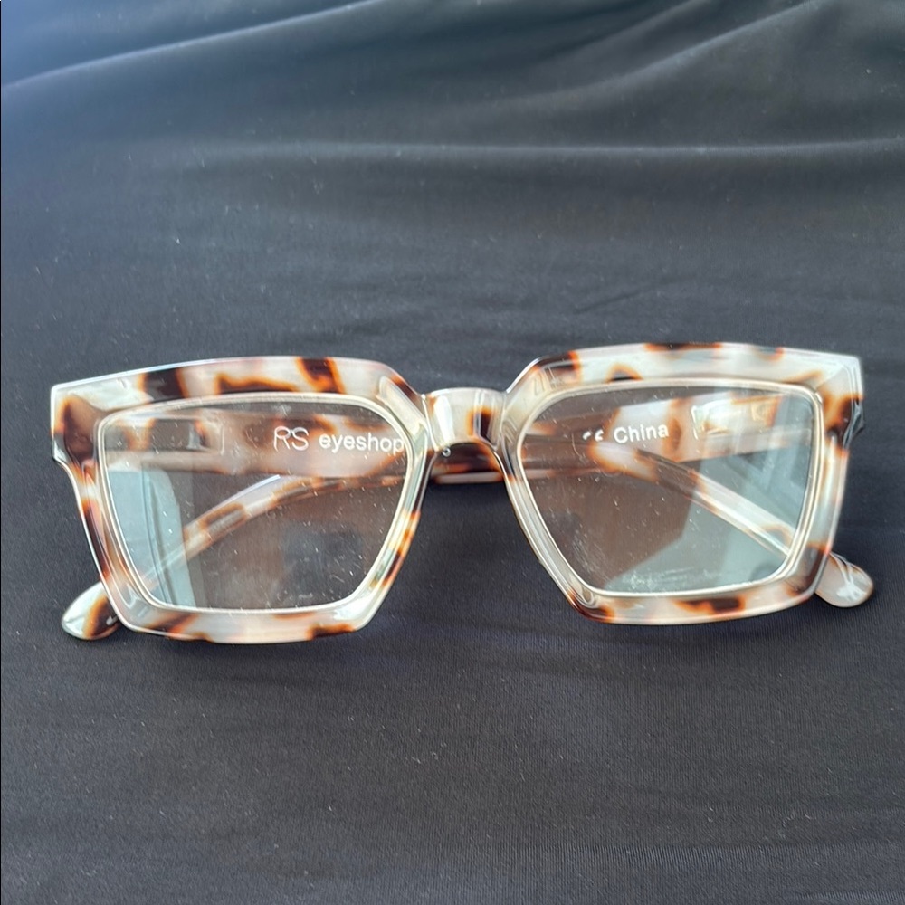 Tortoise Shell Square Glasses